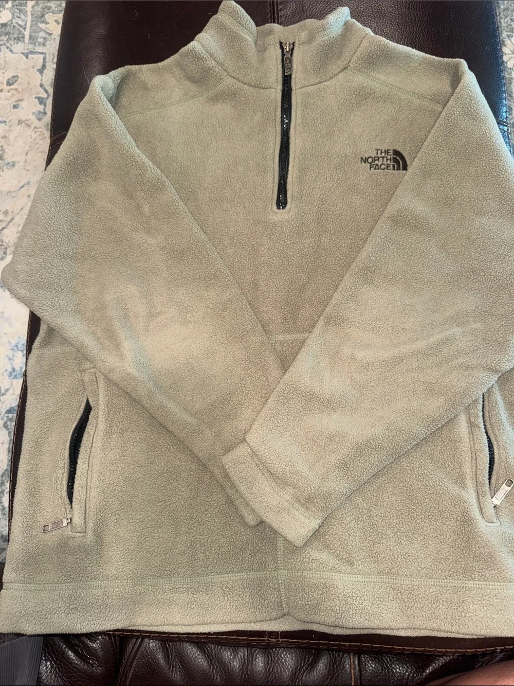 The North Face Men's Sage Green Quarter-Zip Fleece Pullover